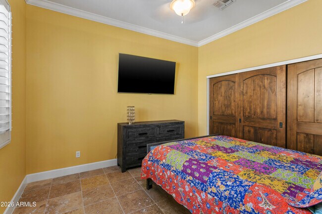 Building Photo - 3340 S Camellia Pl