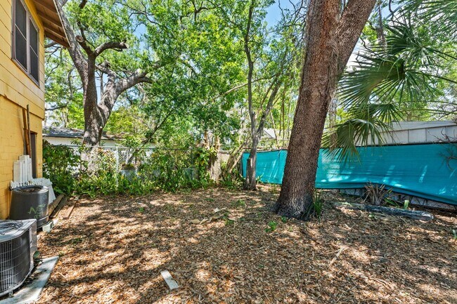 Building Photo - 4347 22nd Ave S