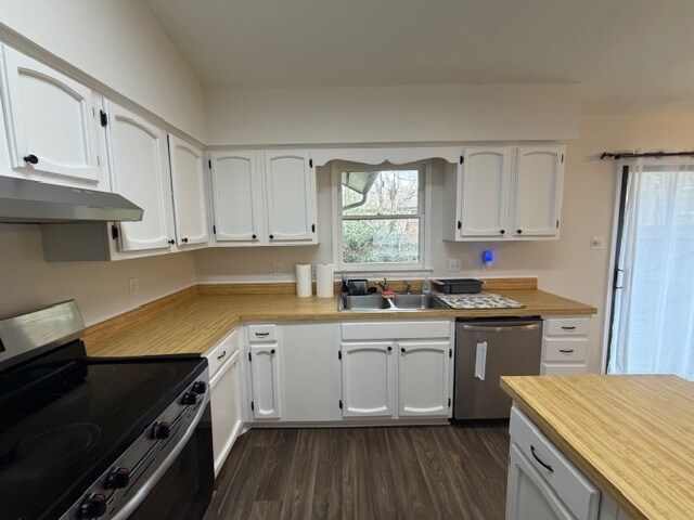 Building Photo - 2543 Cottage Pl