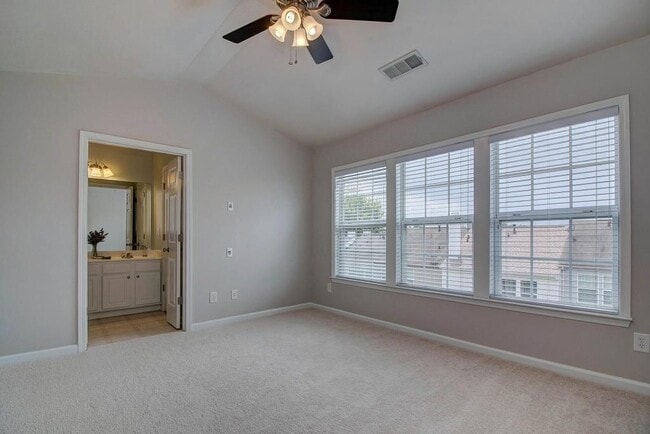 Building Photo - 1009 Annazanes Ct