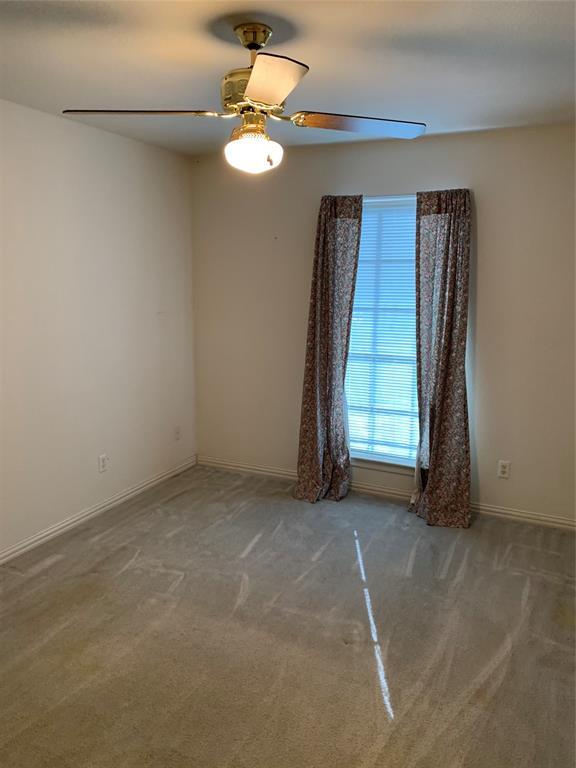 Building Photo - 2624 SW Hulen St
