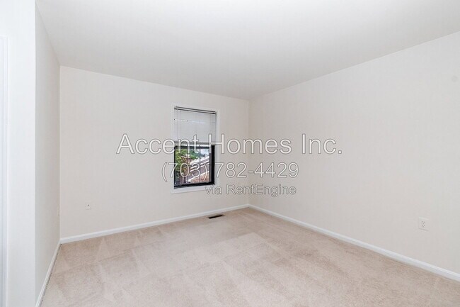 Building Photo - 5404 Barrister Pl