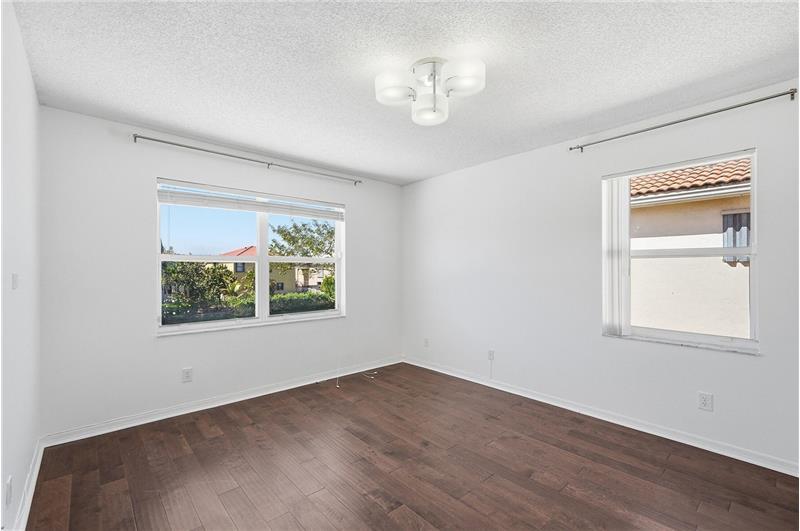 Building Photo - 3422 NW 110th Way