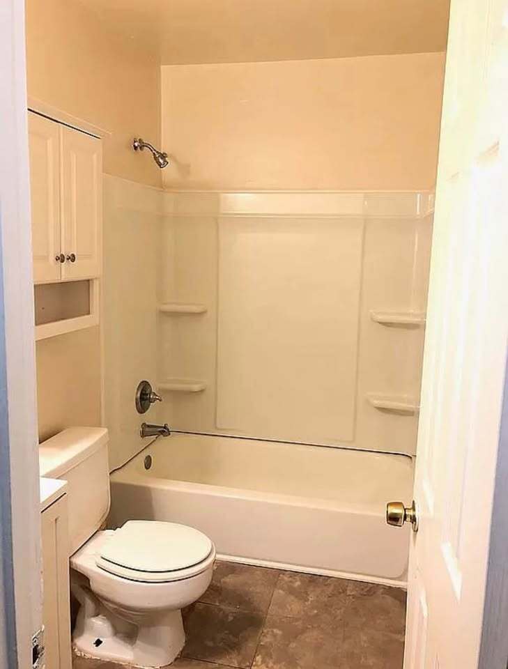 Building Photo - 1927 Fort Monroe Ct