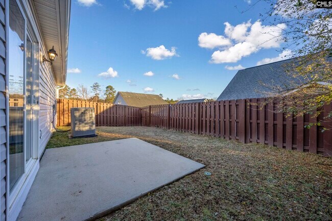 Building Photo - 94 Currant Ln