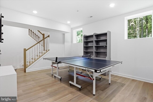 Building Photo - 15717 Tierra Dr