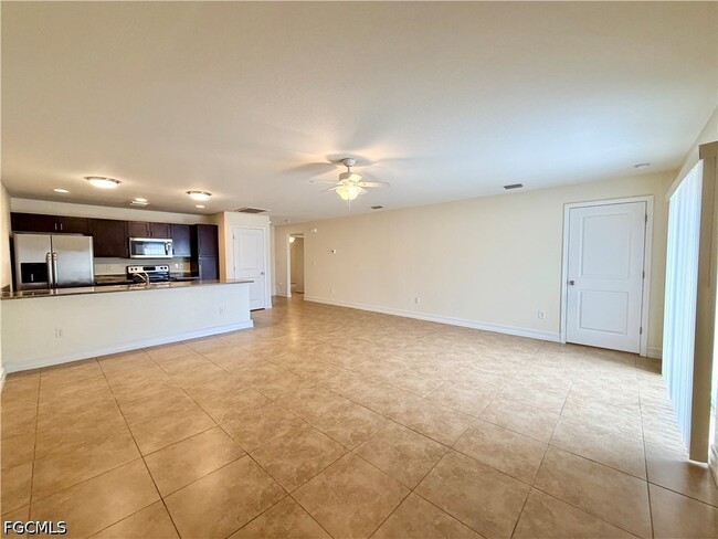 Building Photo - 503 Hancock Bridge Pkwy