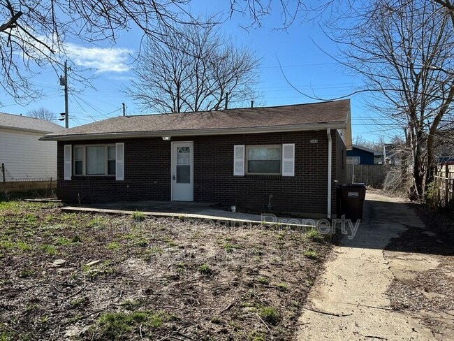 Building Photo - 306 Buckeye Ave