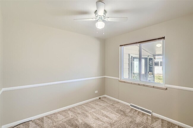 Building Photo - Beautiful 3-Bedroom Home in Denver – Available in September