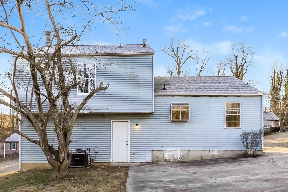 Building Photo - 3467 Meadowland Pl SW