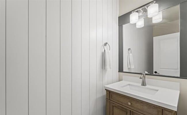 Building Photo - 4 Bedroom Home - Meridian