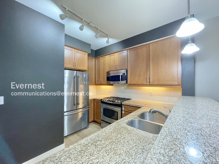 Building Photo - 15730 116th Ave NE