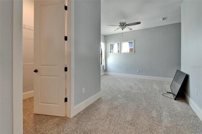 Building Photo - 6116 Lagomar Ln