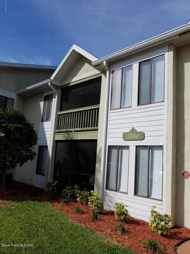Building Photo - 3550 Sable Palm Ln