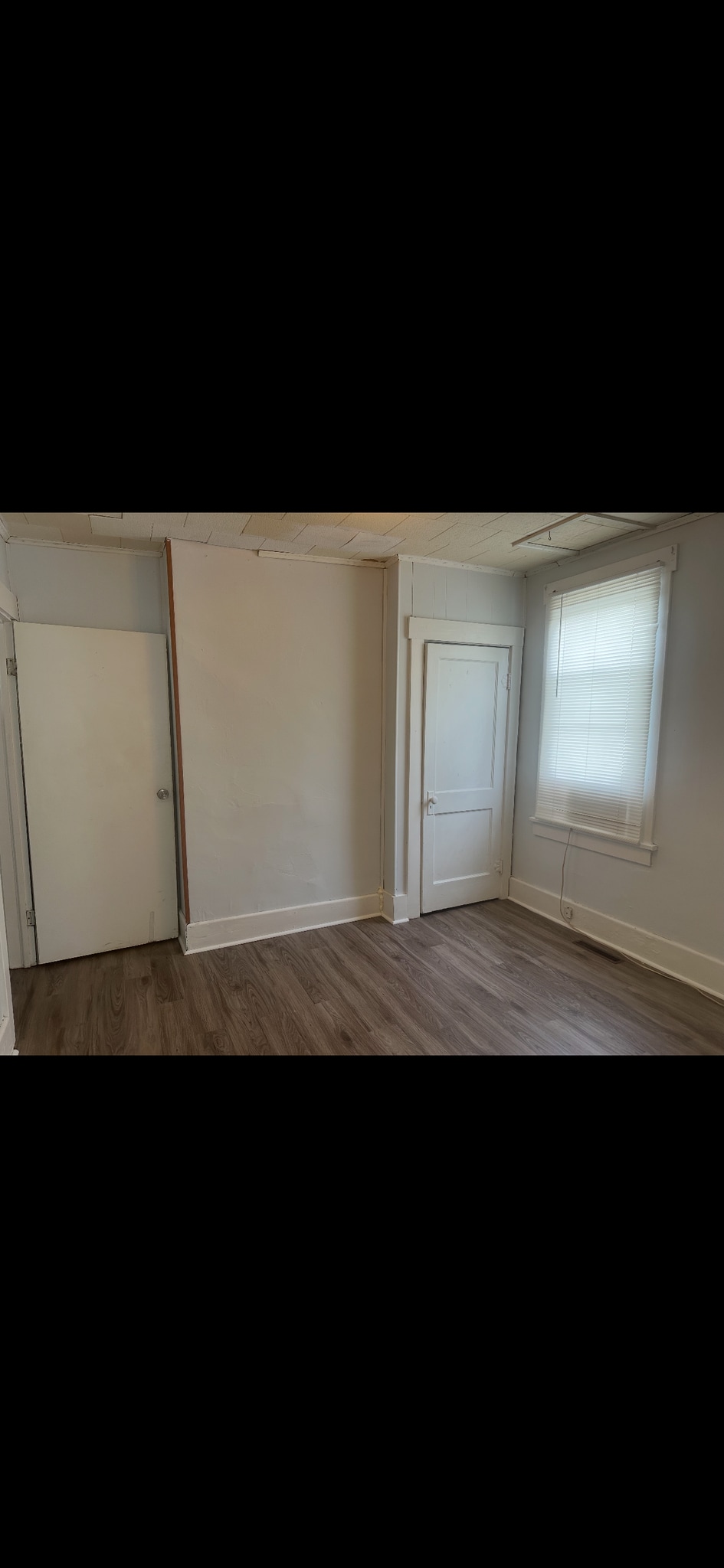 Bedroom - 859 Miller St