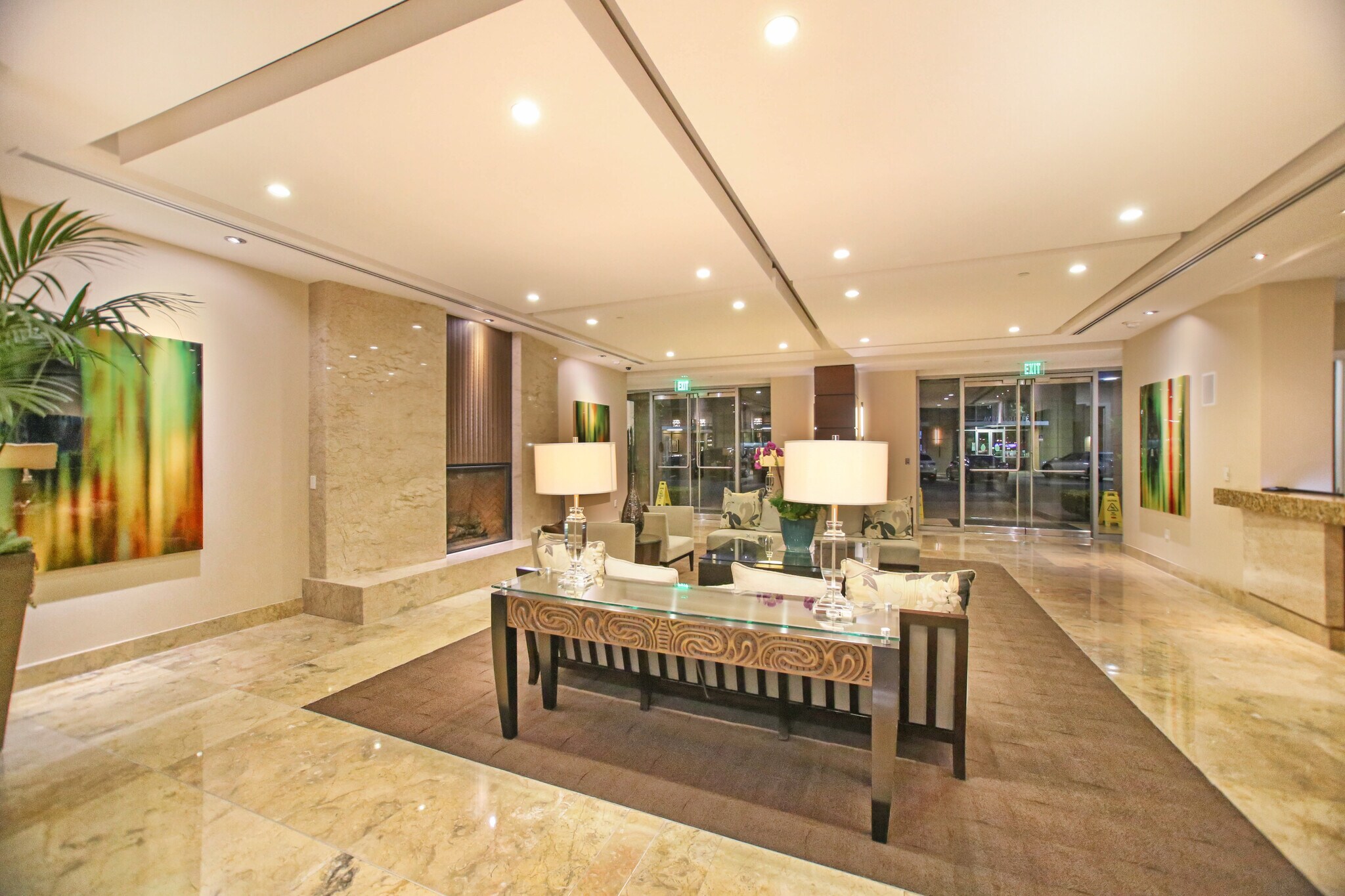 Building Photo - 5047 Scholarship