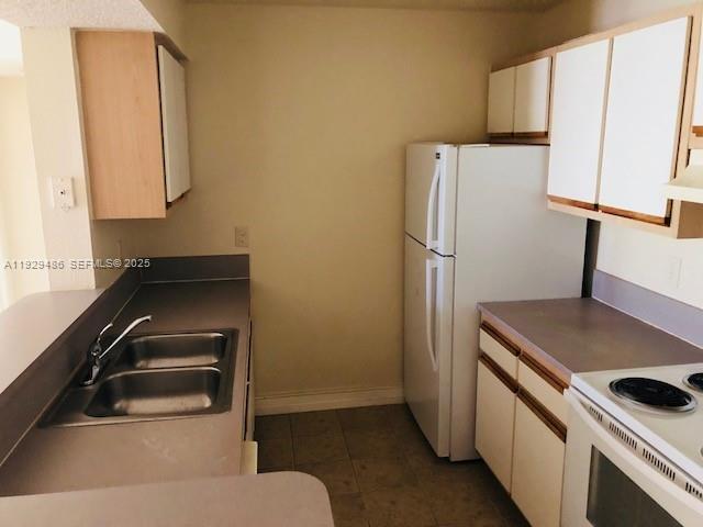 Building Photo - 4035 W McNab Rd