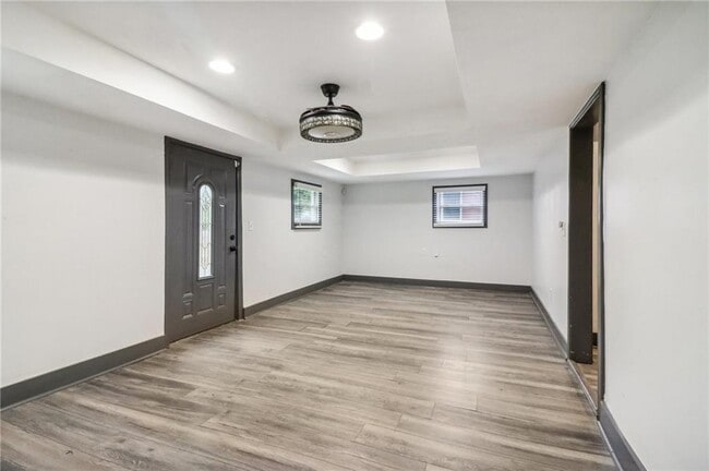 Building Photo - 1393 Westview Dr SW