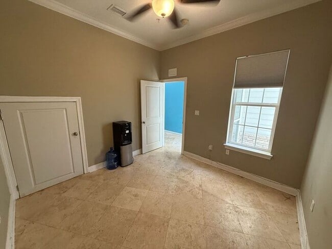 Building Photo - Navarre - Hidden Bay Village - 3 bedroom, 3 bathroom - Waterfront Townhome