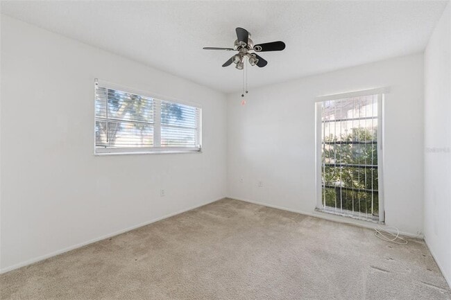 Building Photo - 4456 Great Lakes Dr N