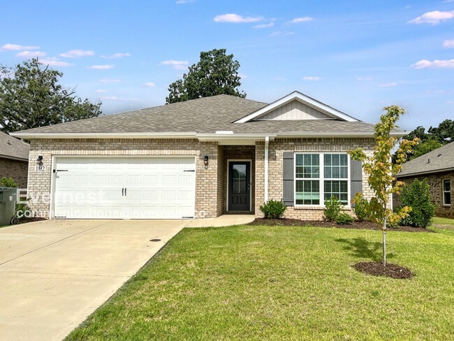 Building Photo - 102 River Pointe Dr