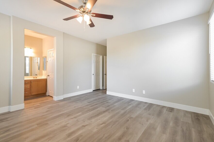 Building Photo - 11682 Autunno St