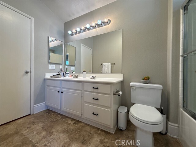 Building Photo - 12210 Vista Ct