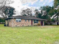 Building Photo - 2431 Planetarium Ave