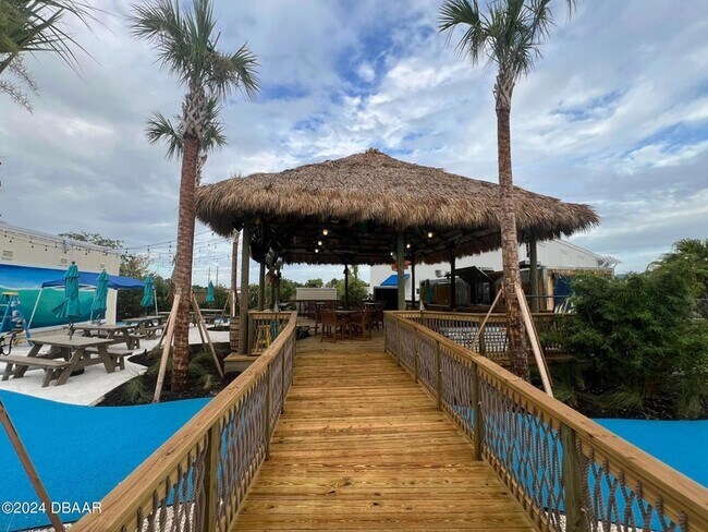 Building Photo - 212 Gypsy Palace Ln