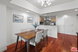 Building Photo - 13650 Marina Pointe Dr