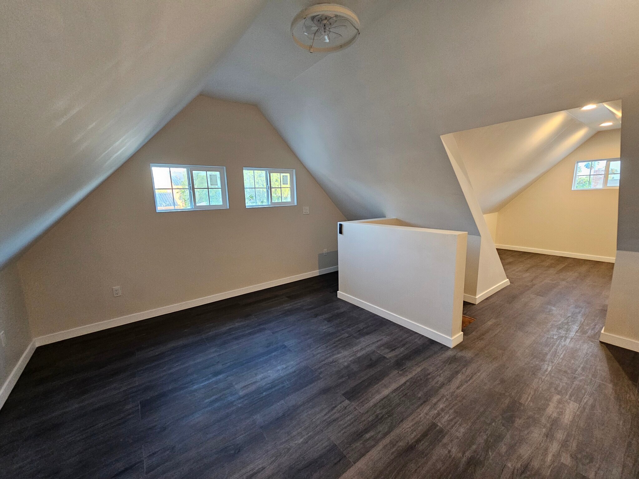 Building Photo - 225 Harding Ave