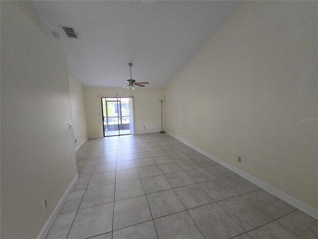 Building Photo - 5312 Rollinsford Ct