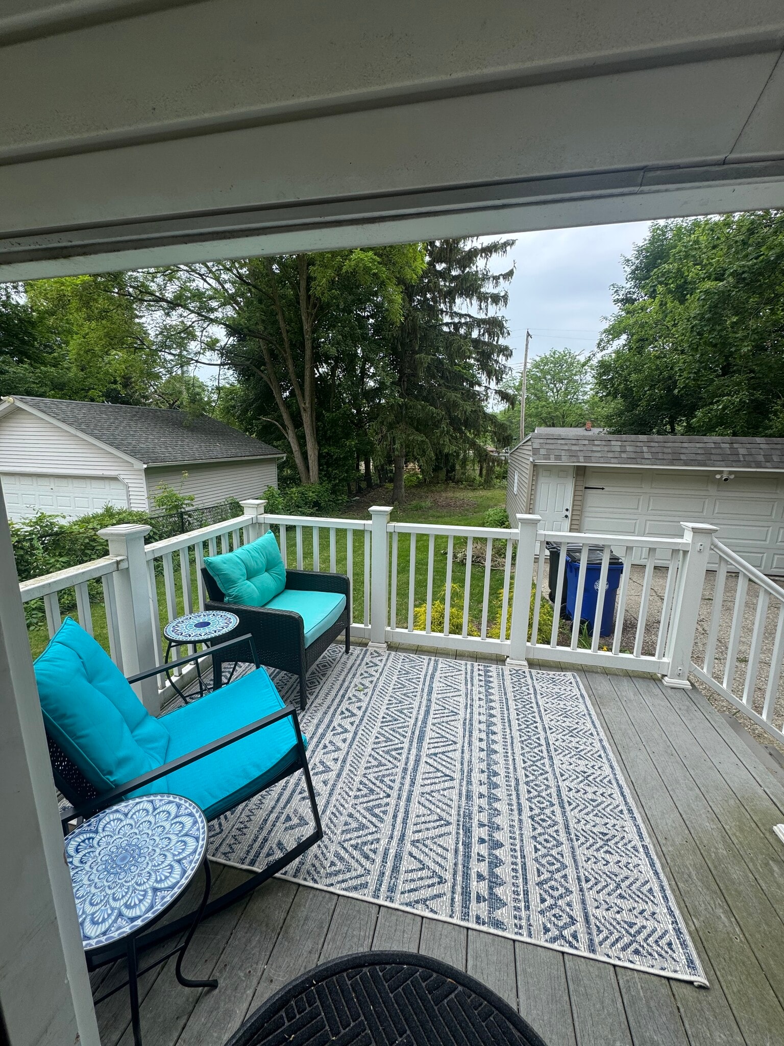 Building Photo - 17640 Larchwood Ave