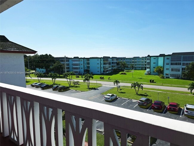 Building Photo - 4140 NW 44th Ave