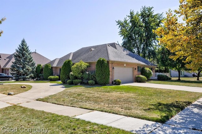 Building Photo - 2924 Wessels Dr
