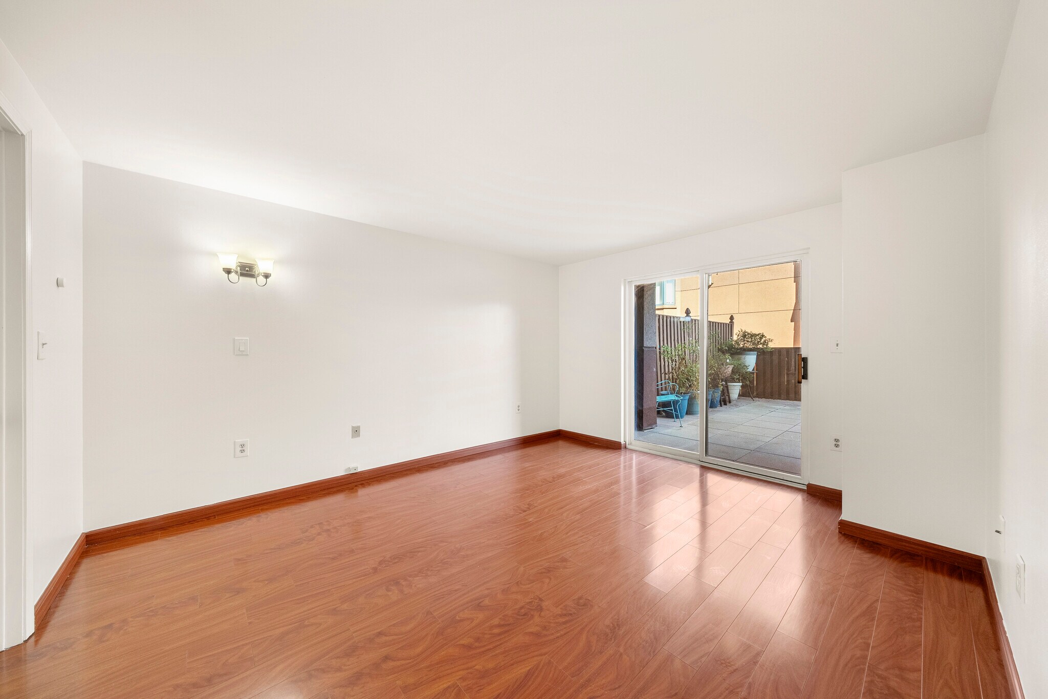 Building Photo - 303 Williams Ct