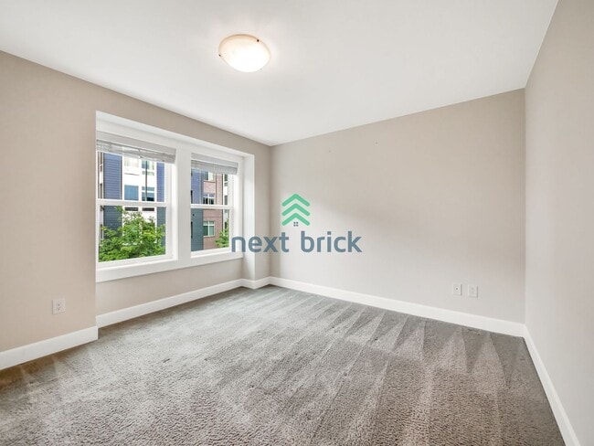 Building Photo - A Sparkling 3 Bed 2.5 Bath Home for Rent!