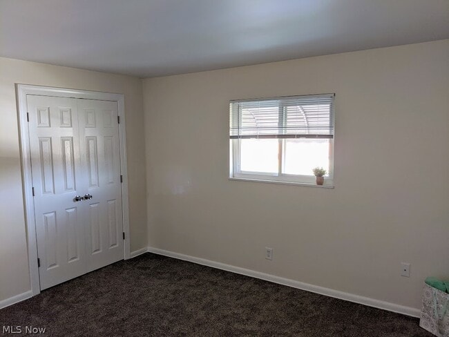 Building Photo - 1592 Ridgewick Dr