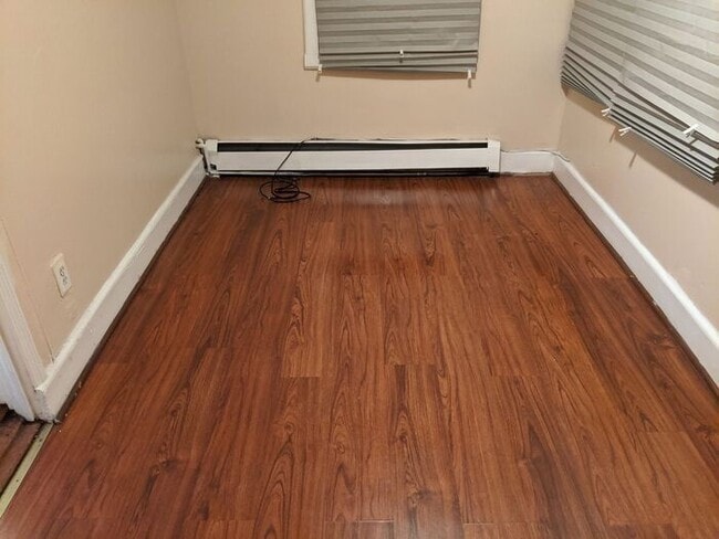 Building Photo - Three-Bedroom Apartment Near Public Transportation