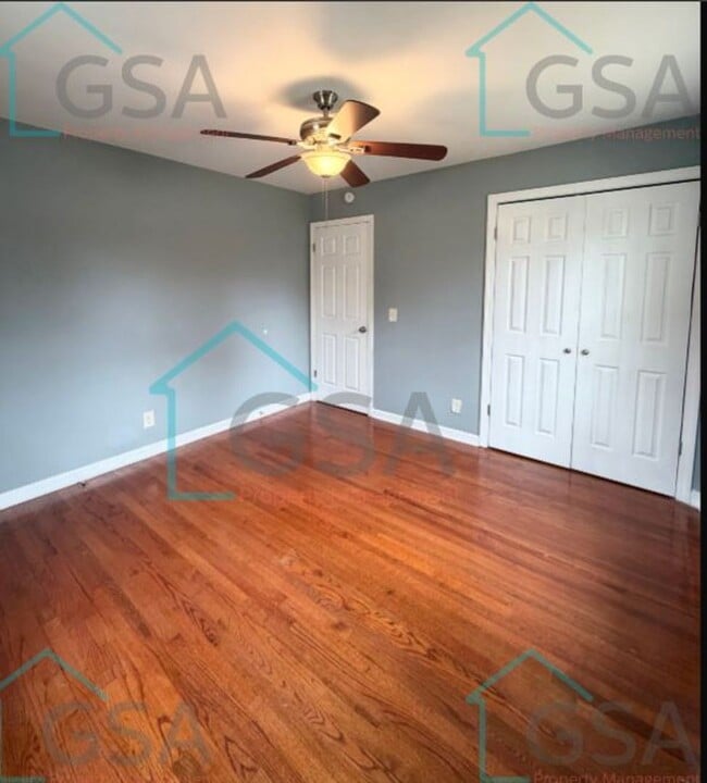 Building Photo - 106 Keowee Ave