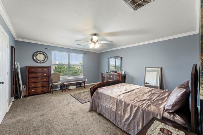 Building Photo - 27146 Harvest Pointe Ln