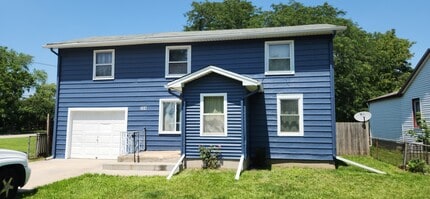 Building Photo - 304 Wilshire Dr