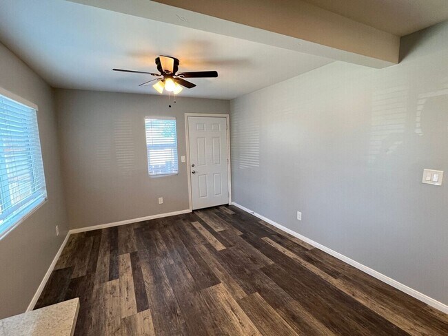 Building Photo - 4959-61 Catoctin Dr