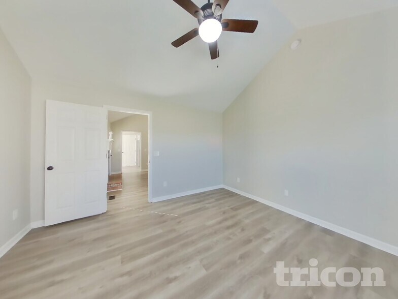 Building Photo - 6009 Plateau Ct