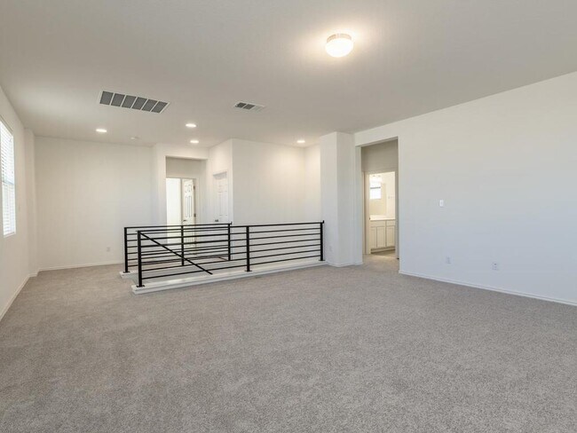 Building Photo - 9113 Garnet Dr