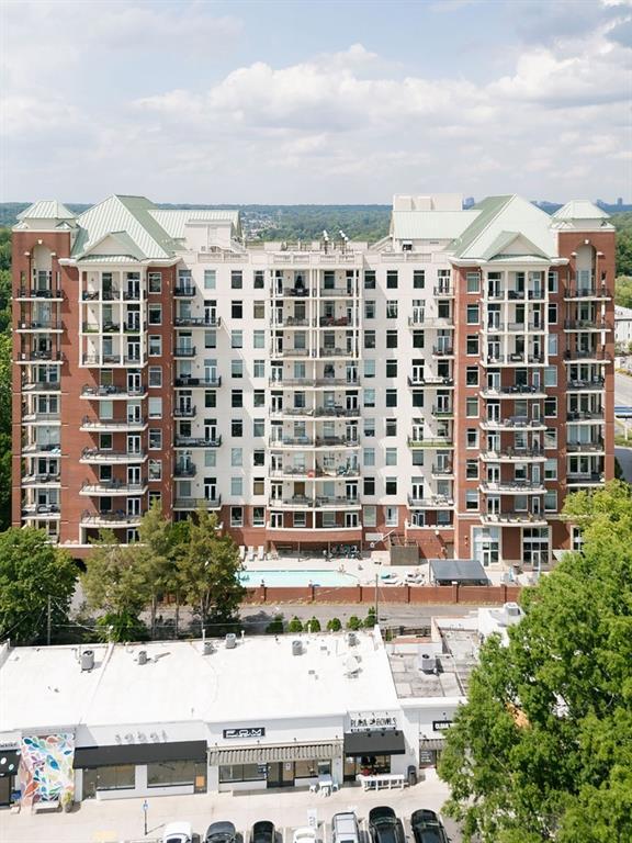 Building Photo - 3820 Roswell Rd NE