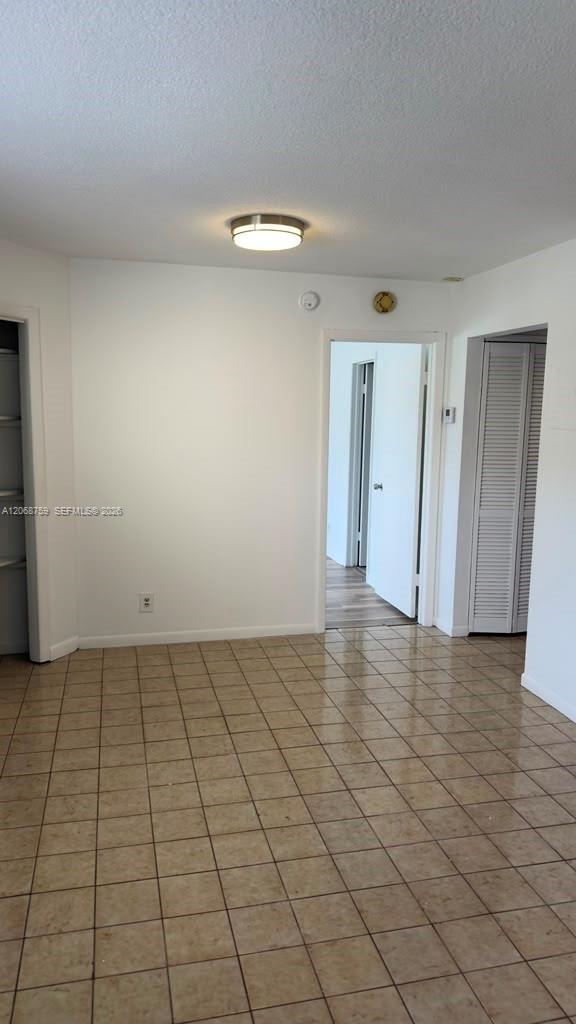 Building Photo - 4114 NW 88th Ave