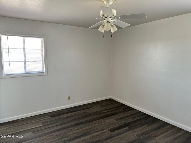 Building Photo - 4921 Mcgregor Dr