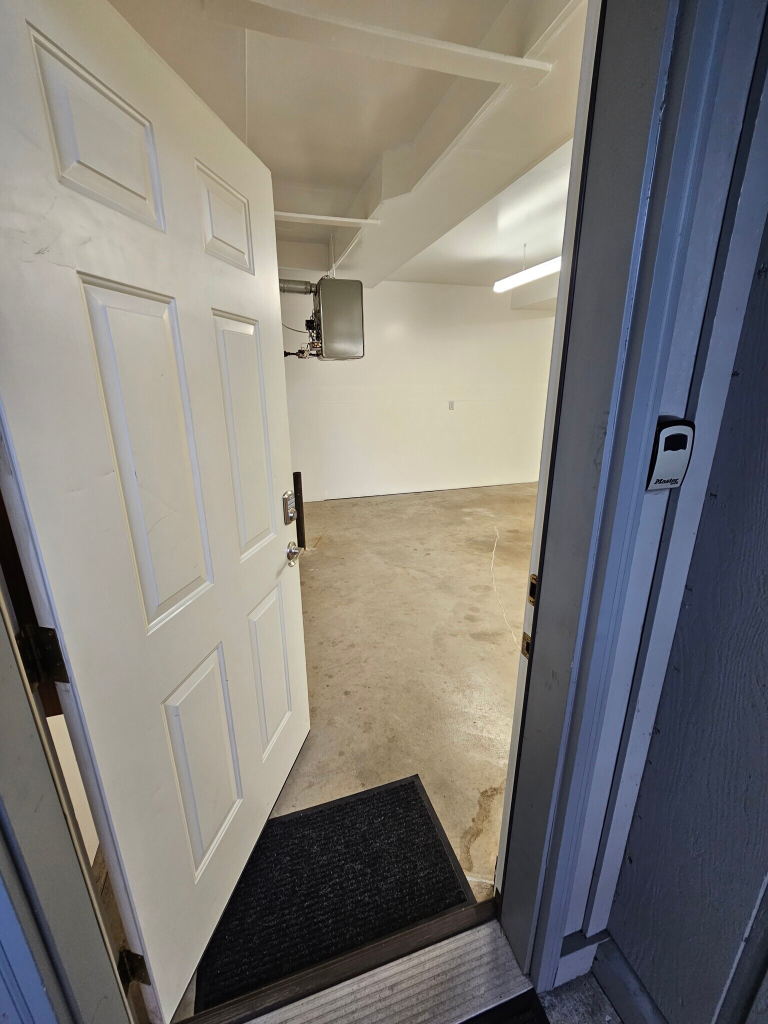 Building Photo - 3030 Lore Rd