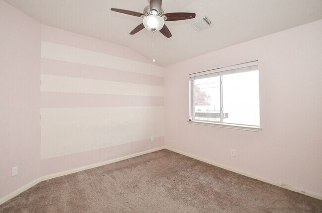 Building Photo - 26822 Kingston Glen Ln